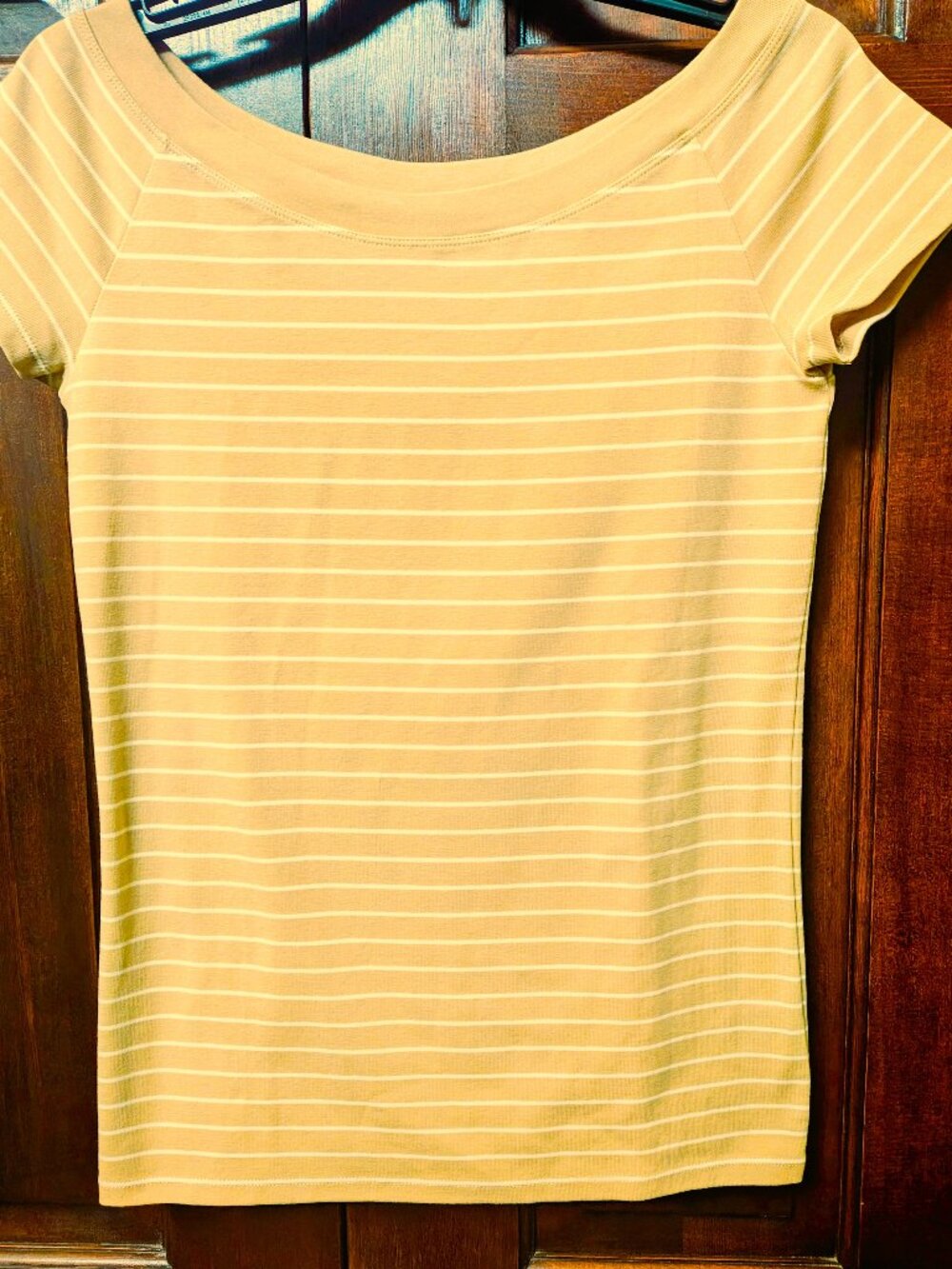 Ralph Lauren Tee Top. Beige/ Tan with White Stripe. Medium.